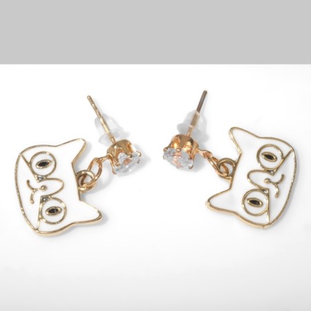 Emall earrings "cats" cartoon, black and white color in gold-1