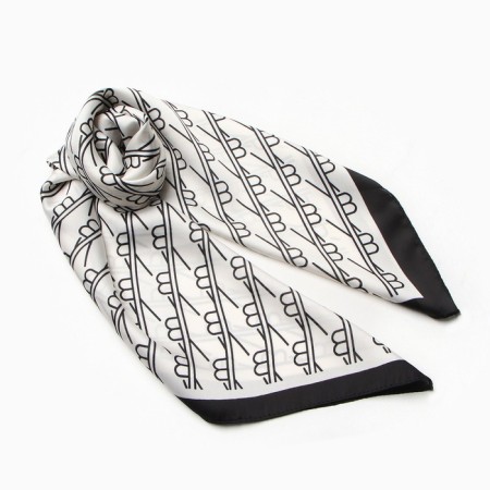 Women's scarf minku 70*70 cm, milk