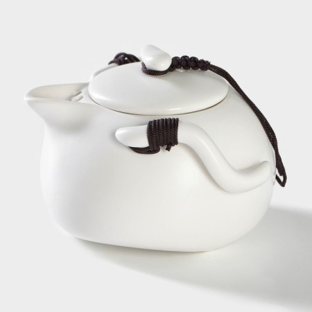 A set for the tea ceremony Ceramic “Tyasitsa”, 8 objects: 4 pels 50 ml, kettle 120 ml, napkin, forceps, stand, beige color-4