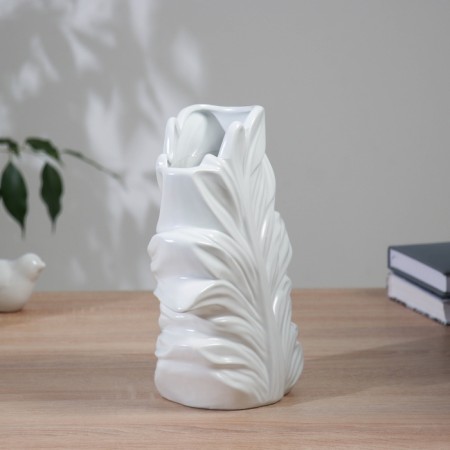 VAZ Coramics Table "Bjorn" 23.5x18 cm, white-1