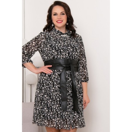Women's dress, size 54-3