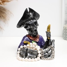 An ashtray-stand for the little things 
