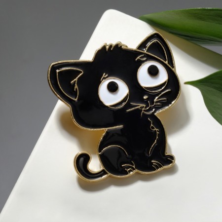 Brooch "Kit" with big eyes, black color in gold-3