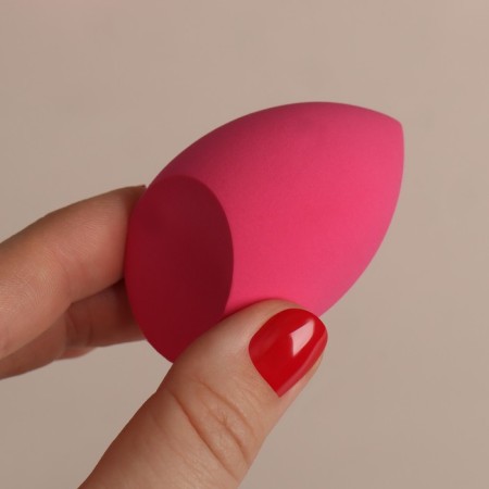 Mowed sponge for makeup “drop”, 6 × 4.5 cm, increases when getting wet, in case, bright pink color-10
