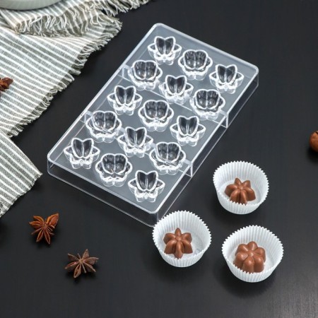 Chocolate form "Flower", 15 cells, 20 × 12 × 2.5 cm, cell 2.5 × 1.5 cm