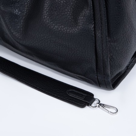 Bag Women's Tout on the button, a cosmetic bag with a zipper, black color-4
