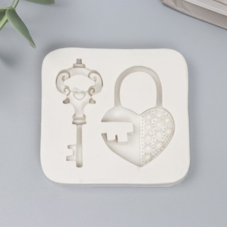Mold Silicon "Key and a lock-heart" 2 items 5.8x6.2x1 cm