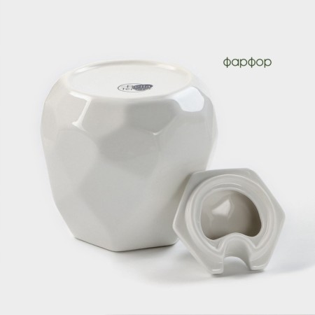 Porcelain capacity for honey with a spoon Bellatenero "Bee", 550 ml, white color-3