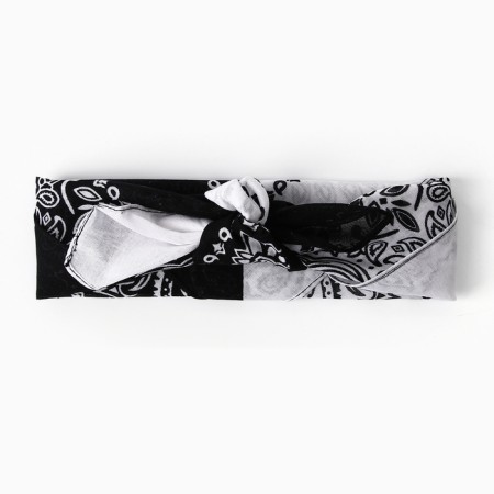 Women's scarf, white/black color, size 53-53