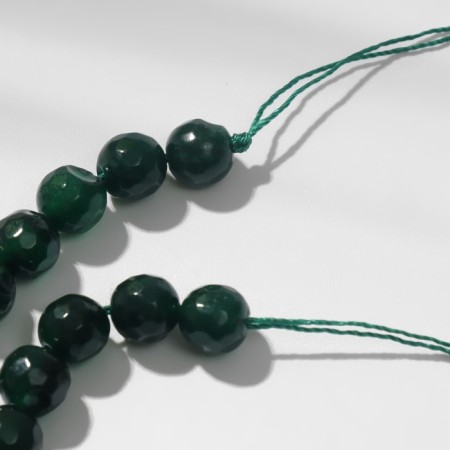Beads on threads Char № 7.5 facet "Agat Zeleny", 48 beads-1