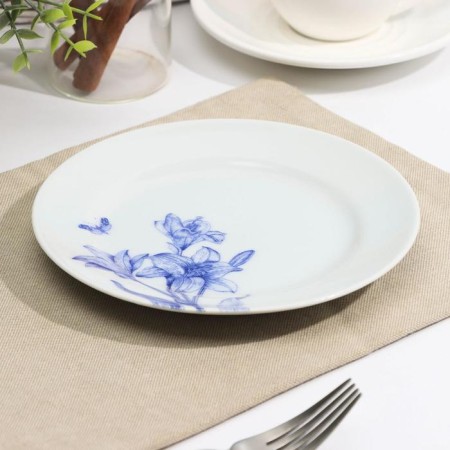 Batrice plate, d = 17.5 cm-1