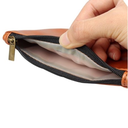 Pouch for tobacco-1
