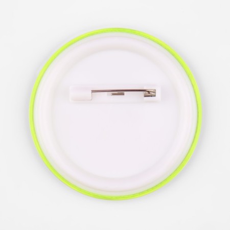The reflective icon "All the World", d = 5.8 cm, color mix-4