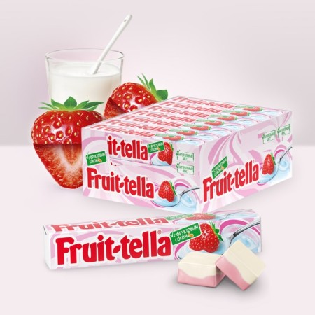 Fruittella chewing candy, "strawberry yogurt", 42.5 g
