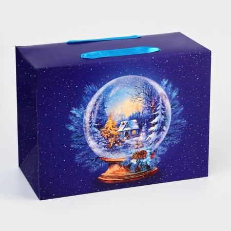 New Year. Bag-Korobok Gift New Year's "Glass Ball", 27 x 20 x 13 cm.