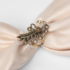 Ring for the scarf 