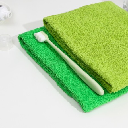 Super -furry toothbrush, 10,000 bristles, ribbed, green-1