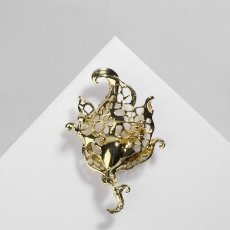 Brooch "Flower" melting, white-bearded color in gold-1