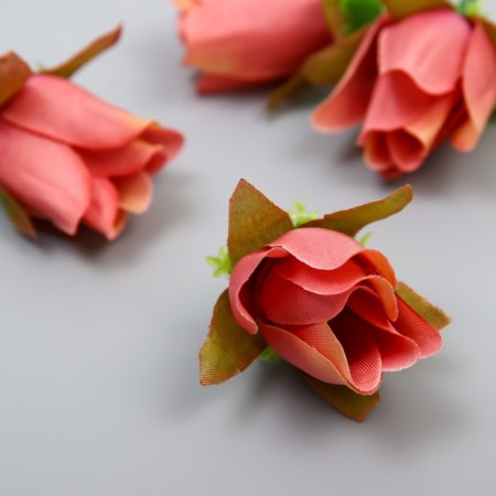 Budon on the leg for decoration "Rosa Mondial" dust pink 1.7x3 cm