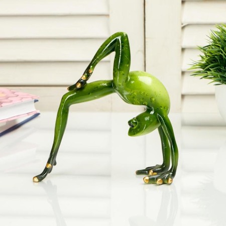 Souvenir Polystone "Frog makes a bridge 14x5.5x12.5 cm
