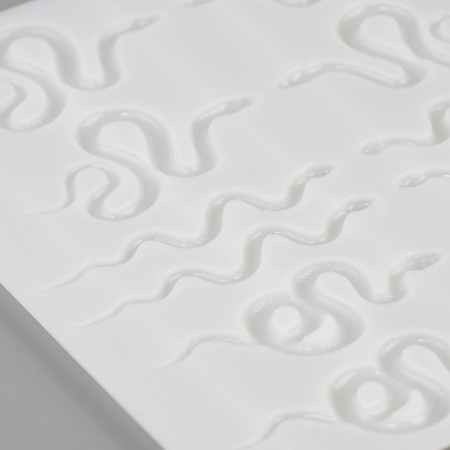 Silicone Mold "Snakes" 16.5x14.8x1 cm-5