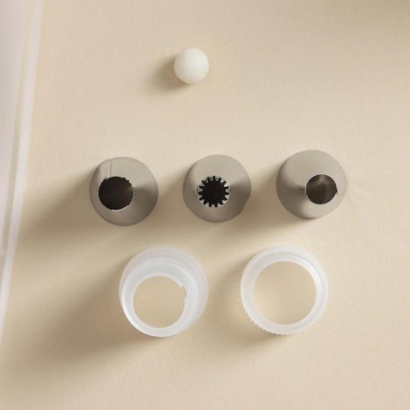 Set of confectionery "Lorien", 10 items: a baking form "Flower" 5 pcs, 3 nozzles, adapter, bag-1