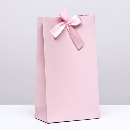 Gift package with the rose "Pink", 13 × 23 × 7 cm
