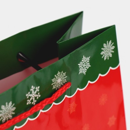 Laminated vertical "Christmas tree", MS 18 x 23 x 8 cm, New Year-3