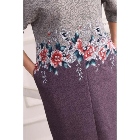 Women's dress, size 42-12