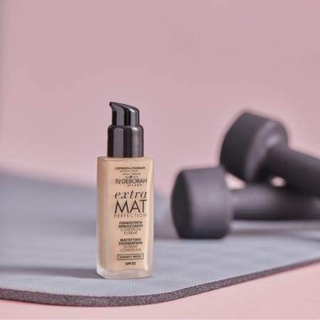 The tonal base matting Deborah Extra Mat Perfection, tone 2.1 vanilla, 30 ml-5