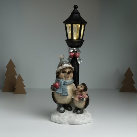Souvenir Polystone Light "Hedgehogs in winter outfits at the lamppost" 12.5x10.5x31.5 cm-1