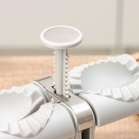 Mash for sculpting dumplings and dumplings, 20 × 12 × 17.5 cm, external diameter 8 cm, internal 6 cm-3