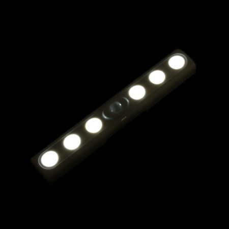 The LED lamp with the engine sensor., 6 LED, 50 lm, 3.5 watts, from BAT. 3*aaa, 6500k, white-5