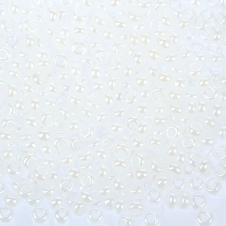 Czech Republic "Gamma" Round 1 "10/0 5g (A066 White)