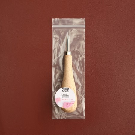 Awl for the skin, rhomboid, step 5-6 mm, 11 cm-6