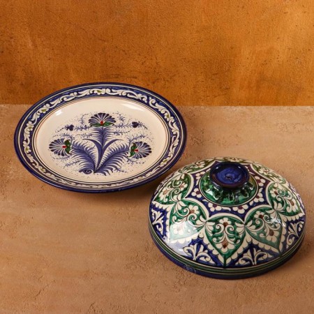 The pancake of Rishtan ceramics "Patterns", 24 cm, Blue Mix-1