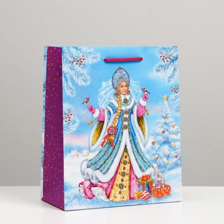 Gift package "Snow Maiden", 18 x 22.3 x 10 cm