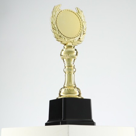 Cup 068, award figure, gold, plastic stand, 25 x 8 x 7.5 cm.-2