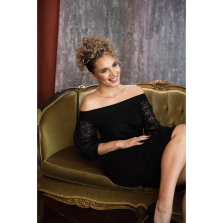 Women's dress, size 42-7