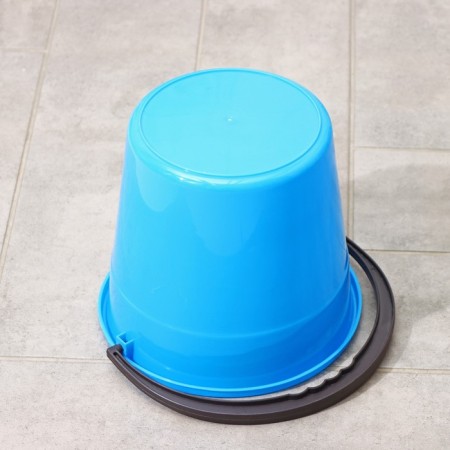 A round bucket, 5 l, d = 22 cm, h = 19.5 cm, blue color-2