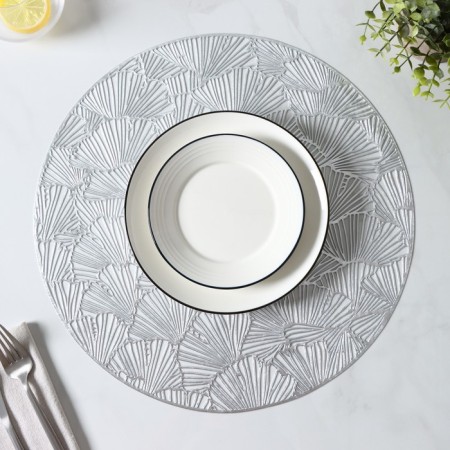 Set of serving napkins on the table "Fan", d = 38 cm, 4 pcs, silver color-9