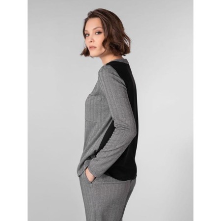 Female blouse, size 42-2