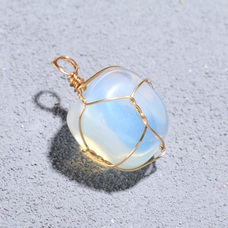 Trick "Opal", in wire