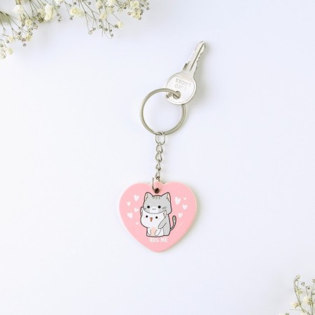 The gift set “Kus is for love”, badge + keychain, 8.3 x 12 cm.-4