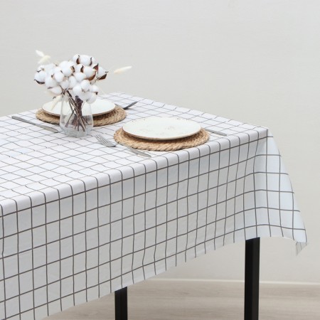 Capatter of the share cage ts. White 152*228 cm
