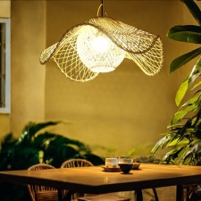Ceiling lamp from the rattan 