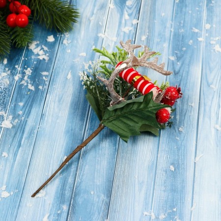 Decor "Winter Dreams" Greens Berries leaves, 18 cm-1