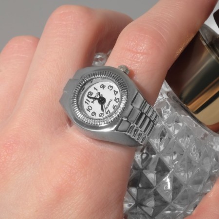 Ring "Time" watch circle, color silver