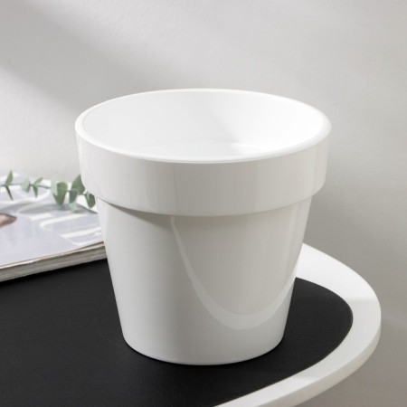 Kashpo for flowers with an insert "Porto", 2.4 liters, white color-1