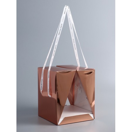 Box under a bento-port with ribbons, pink-gold, 21 x 21 x 25 cm
